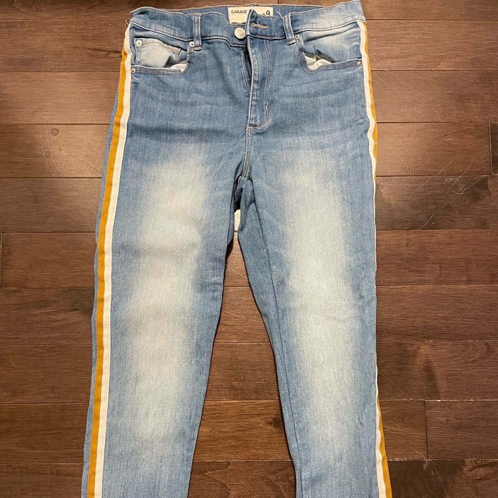 Size 09 Garage jeans with frayed bottom
